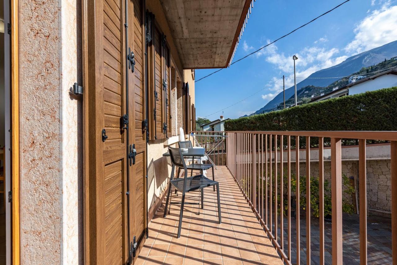 Casa Milani Malcesine Apt 4 Appartement Buitenkant foto